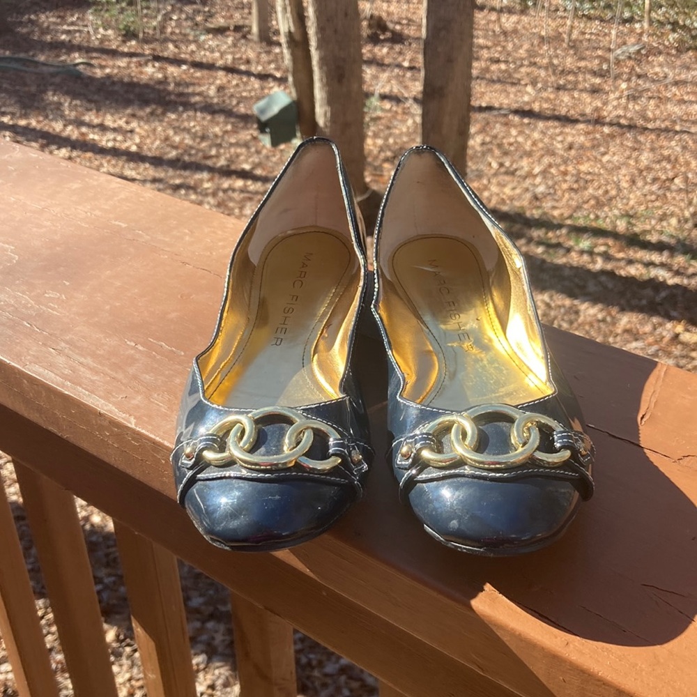 Marc Fisher blue leather ballet flats